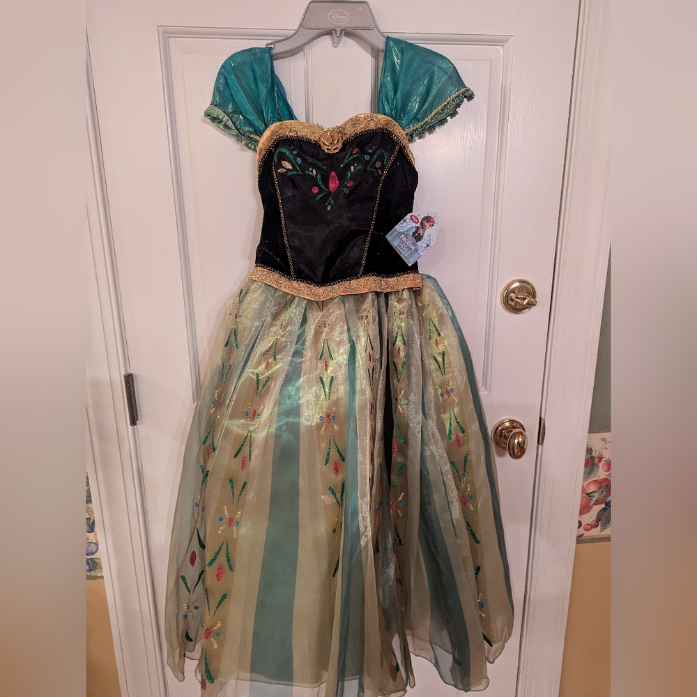NWT Disney Store Frozen Anna Coronation DELUXE Dress Costume Sz 7/8